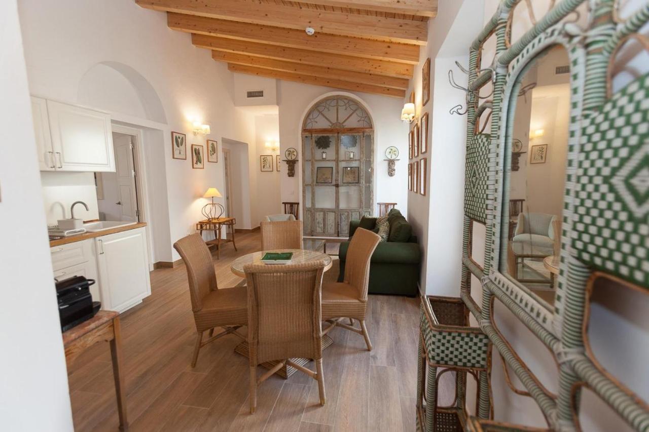 Patios De La Riva Jerez de la Frontera Exterior foto